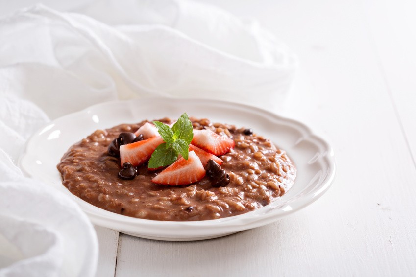 Chocolate strawberry risotto with vanilla and fresh strawberries